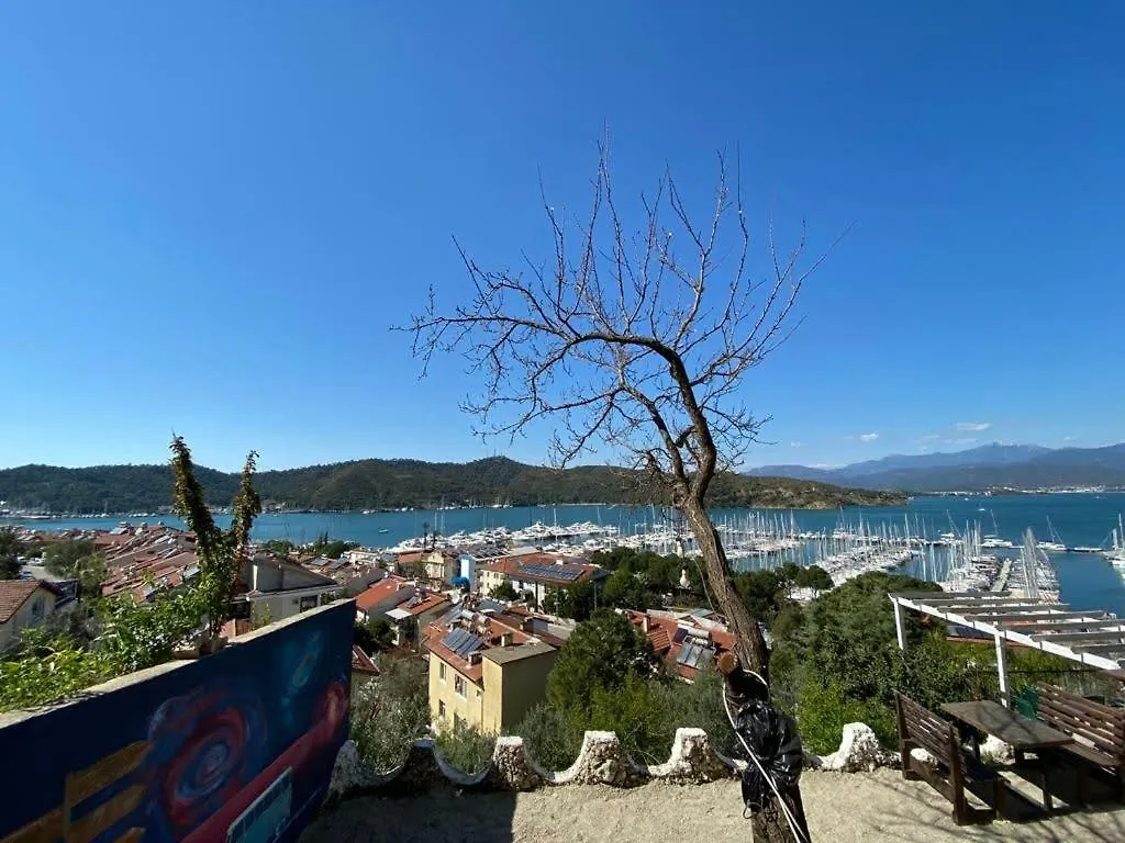 El Camino Hostel & Pub Fethiye