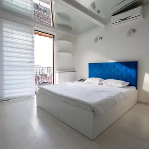 Element Istanbul